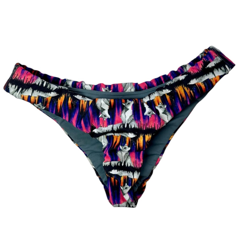 Jolyn Weston Bikini Bottom – Howling Wolf Sunset Print